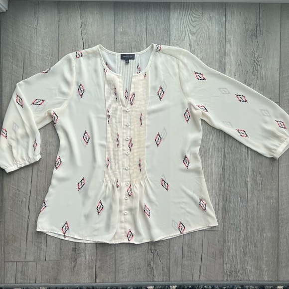 The Limited Diamond Aztec Pleated Button Down Blouse | Size: S - Picture 7 of 10
